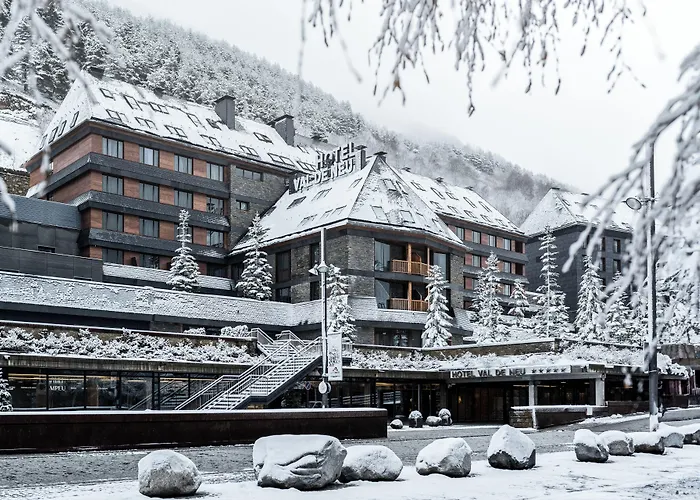 Hotel Val De Neu G.L.